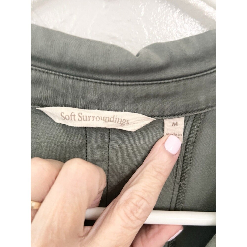 Soft Surroundings Thelma Shirt Green Roll Tab Sleeves Pockets Shacket Utility M - Picture 3 of 8